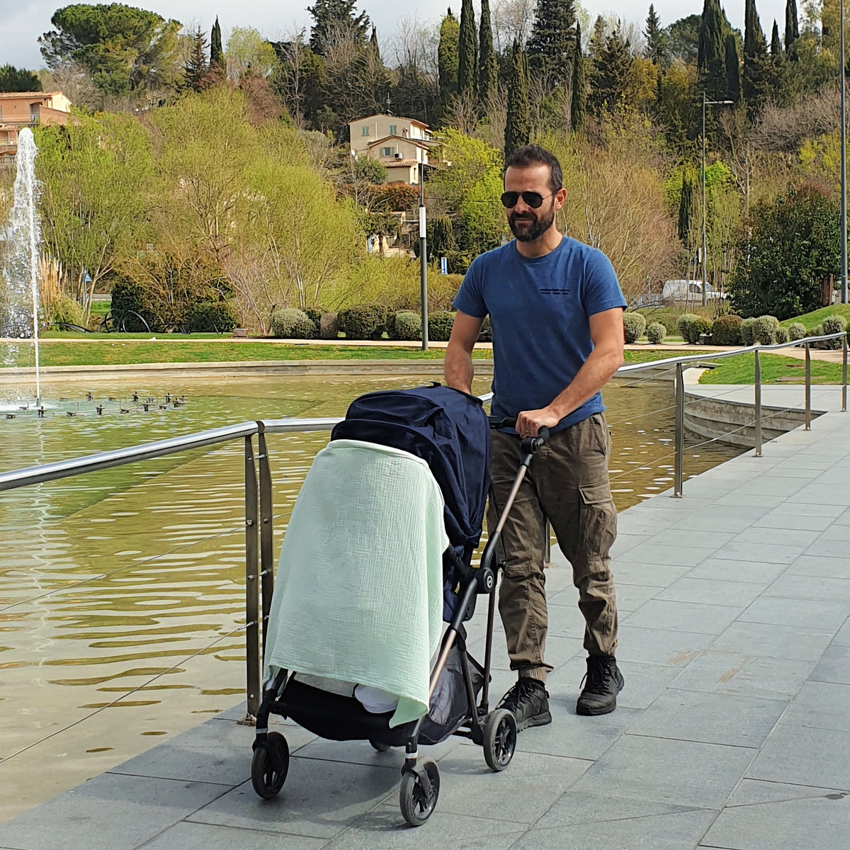 nursing cover can be used as a pram cover