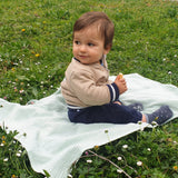 breastfeeding cover can be used as a blanket 