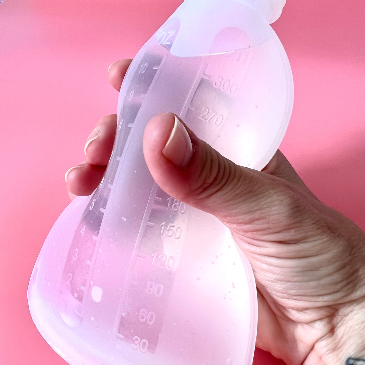 Breast Milk Silicone Storage Bags,  Reusable & Eco-Friendly Freezable Pouches,  260ml, 2pcs