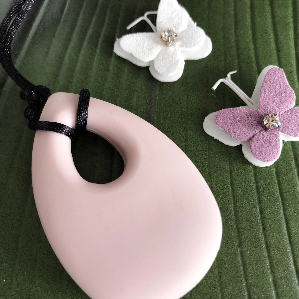Breastfeeding Silicone Necklace Tear Drop Pendant - Rain Drop Sensory Jewellery